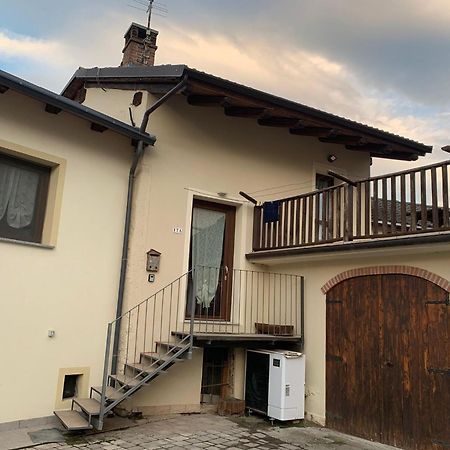 La Casa Di Nonna Pina Villa Roccasparvera ภายนอก รูปภาพ