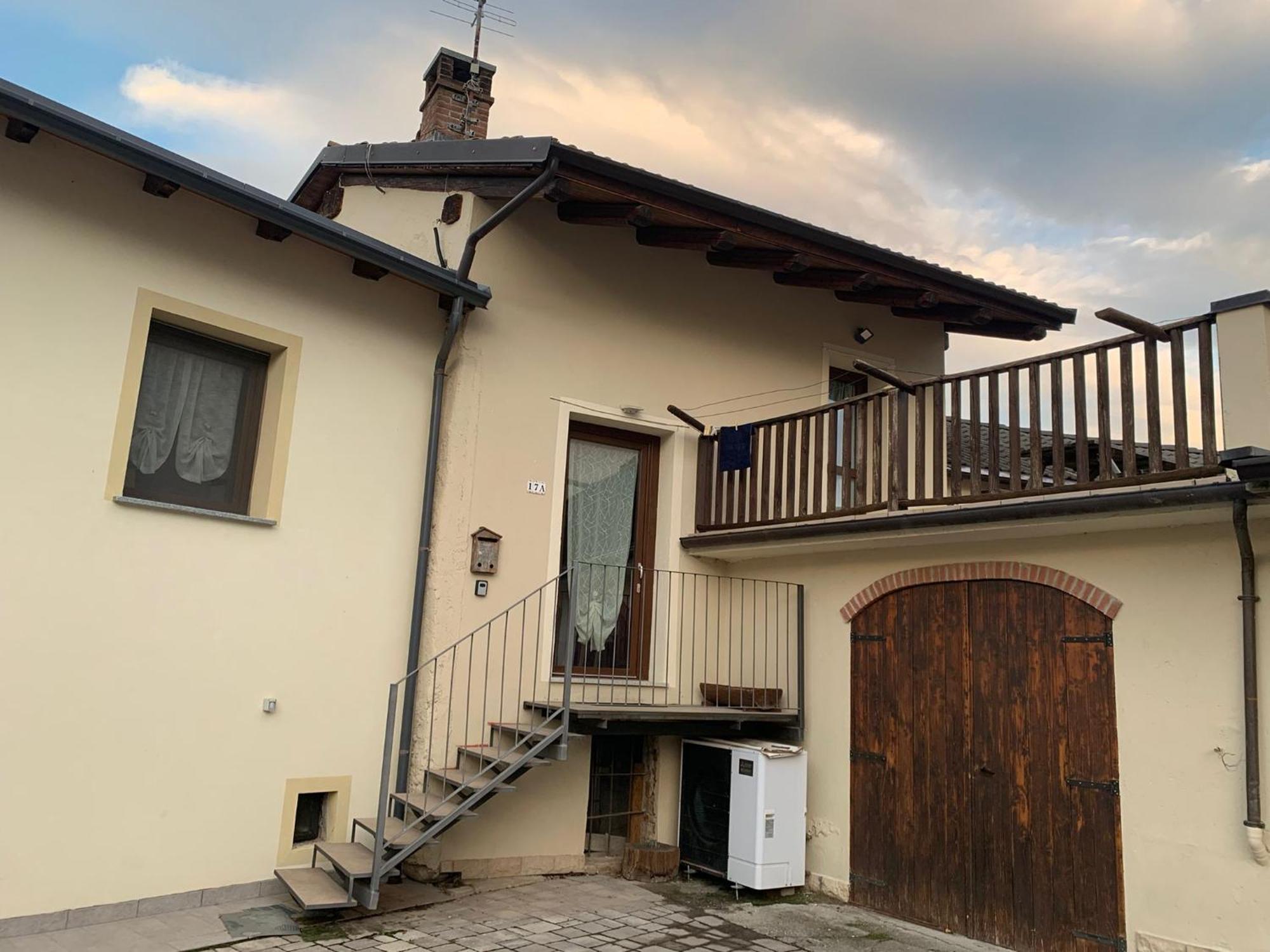 La Casa Di Nonna Pina Villa Roccasparvera ภายนอก รูปภาพ